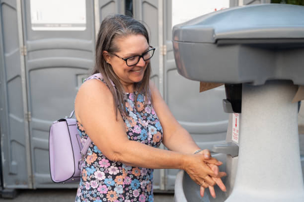 Best Portable sink rental  in Asbury, IA